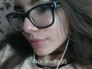 Alice_Woolfy_05