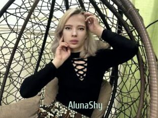 AlunaShy
