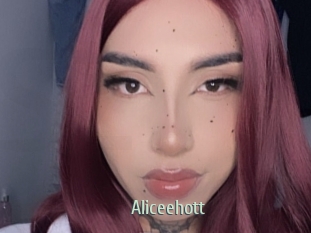 Aliceehott