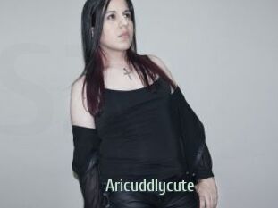 Aricuddlycute