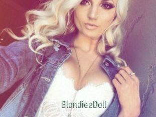 BlondieeDoll