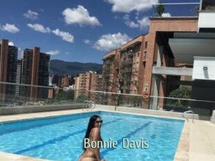 Bonnie_Davis