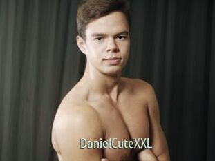 DanielCuteXXL Sexcam Zone