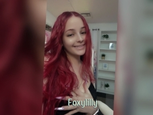 Foxylilly