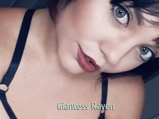 Giantess_Raven