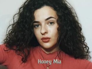 Honey_Mia