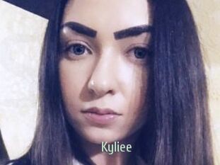 Kyliee_