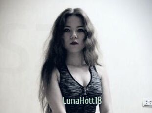 LunaHott18