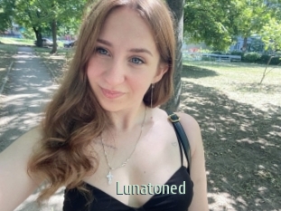 Lunatoned