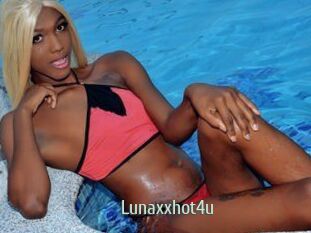 Lunaxxhot4u