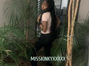 MISSKINKYXXXXX Sexcam Zone