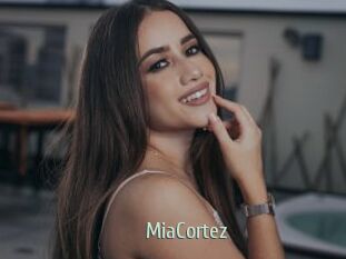 MiaCortez