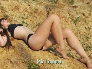 Mia_Rooney