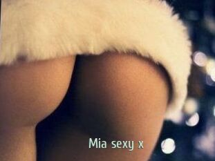 Mia_sexy_x Sexcam Zone