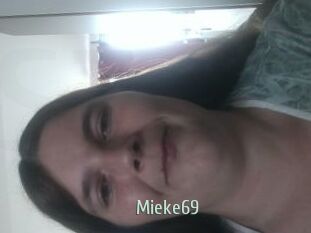 Mieke69