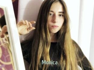 Monica_