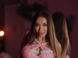 Miss_mooon