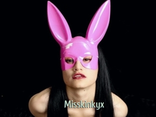 Misskinkyx