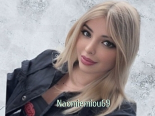 Naomiemiou69