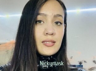 Nickymask