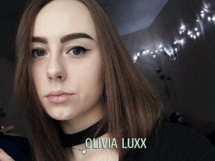OLIVIA_LUXX
