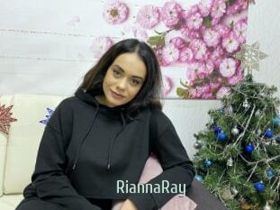RiannaRay