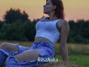 RiisaNaka