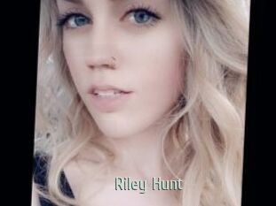 Riley_Hunt