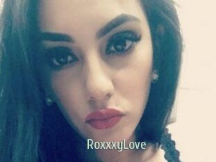 Roxxxy_Love