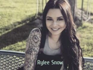 Rylee_Snow