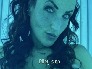 Riley_sinn