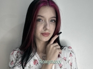 Roxymaxx