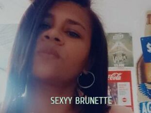 SEXYY_BRUNETTE