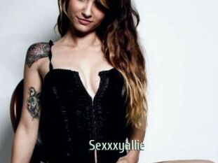 Sexxxyallie