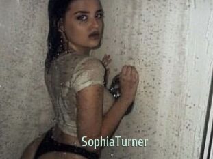 Sophia_Turner