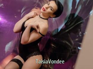 TaisiaVondee