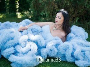 TJulianna33