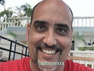 Twiinonexxx