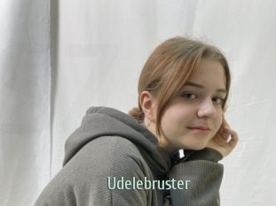 Udelebruster