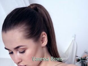 Vanessa_Brons
