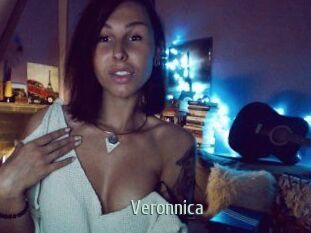 Veronnica