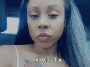 Victoria_dior
